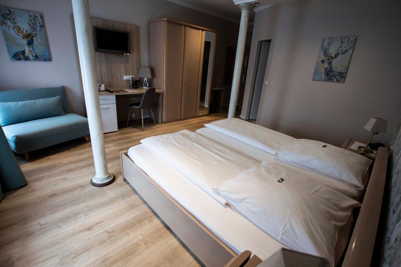 Hotel Garni Landhaus Zur Issel 이젤부르크 외부 사진