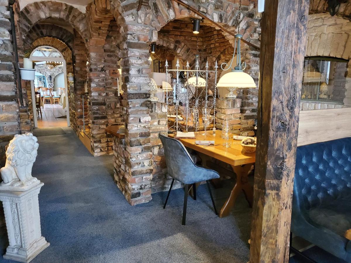 Hotel Garni Landhaus Zur Issel 이젤부르크 외부 사진