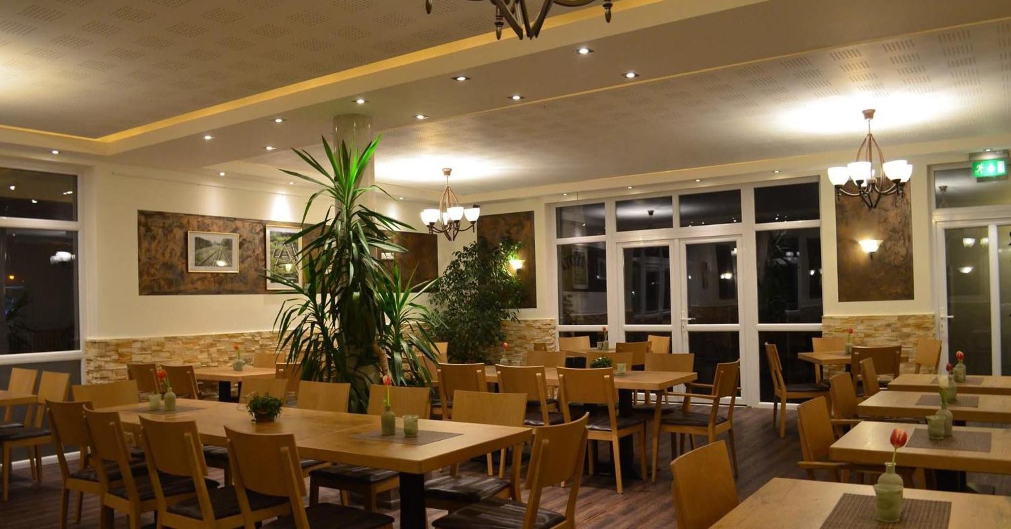 Hotel Garni Landhaus Zur Issel 이젤부르크 외부 사진