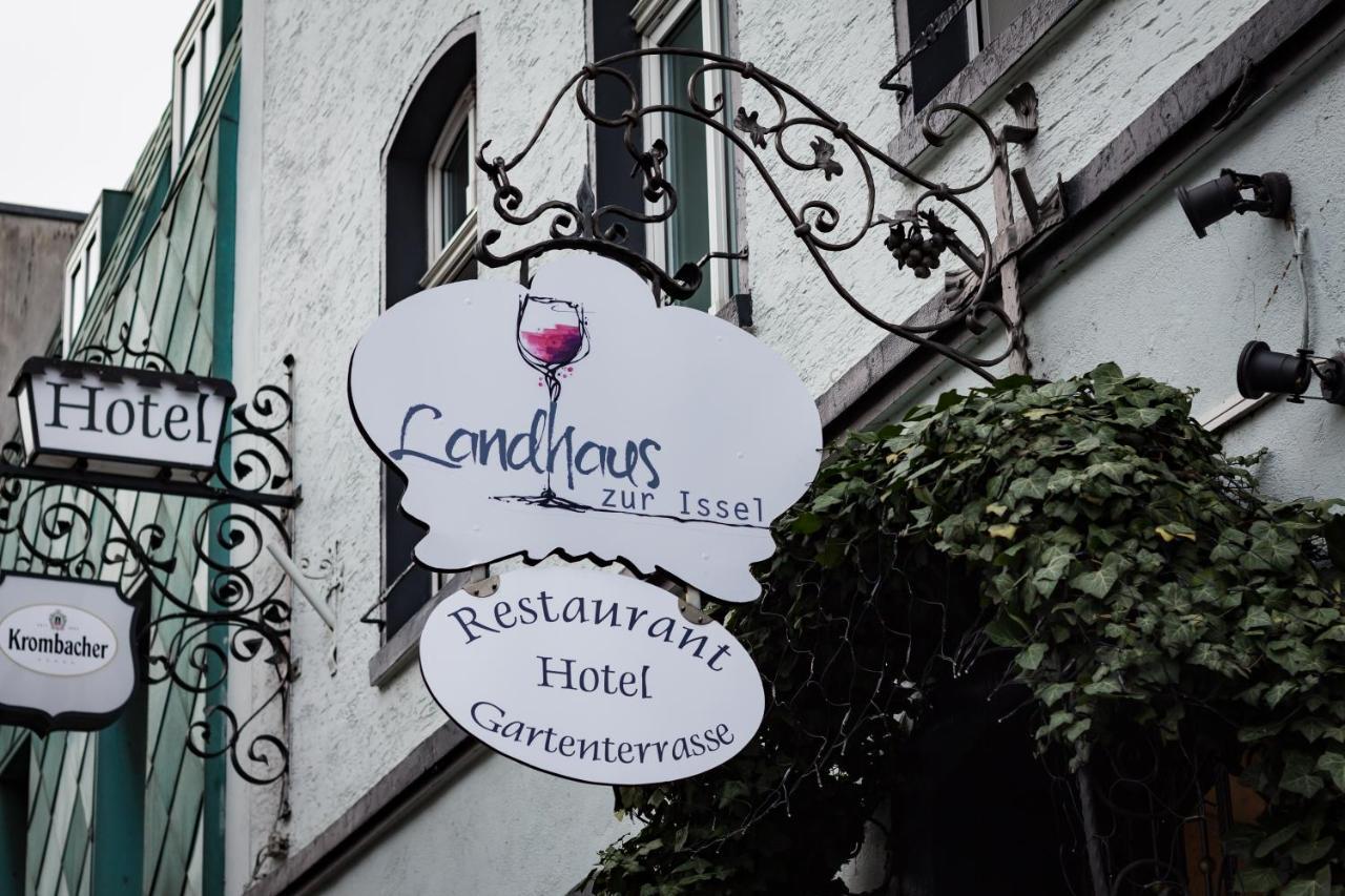 Hotel Garni Landhaus Zur Issel 이젤부르크 외부 사진