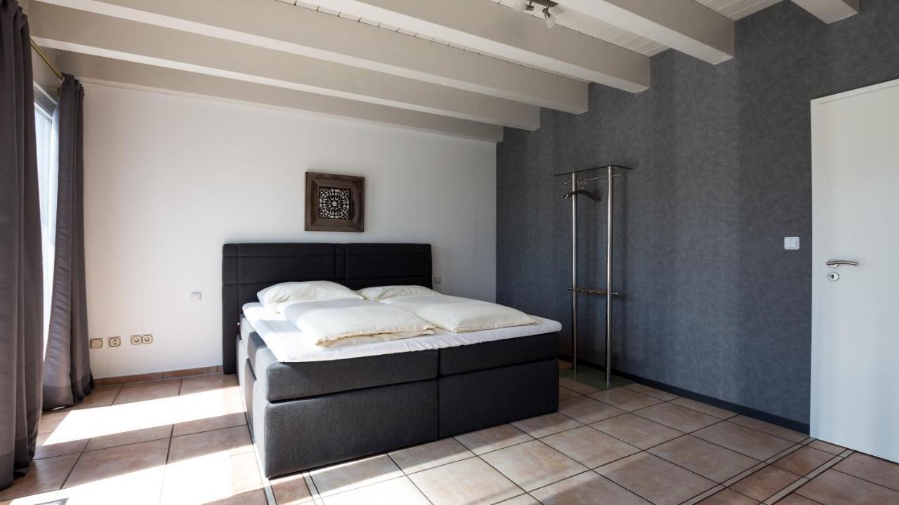 Hotel Garni Landhaus Zur Issel 이젤부르크 외부 사진